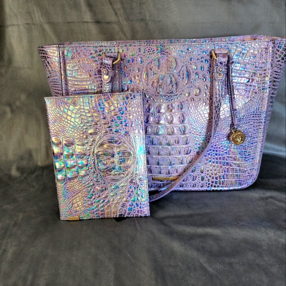 Brahmin Ashlee Tote and Journal Violet Wonderland Melbourne. Matching set